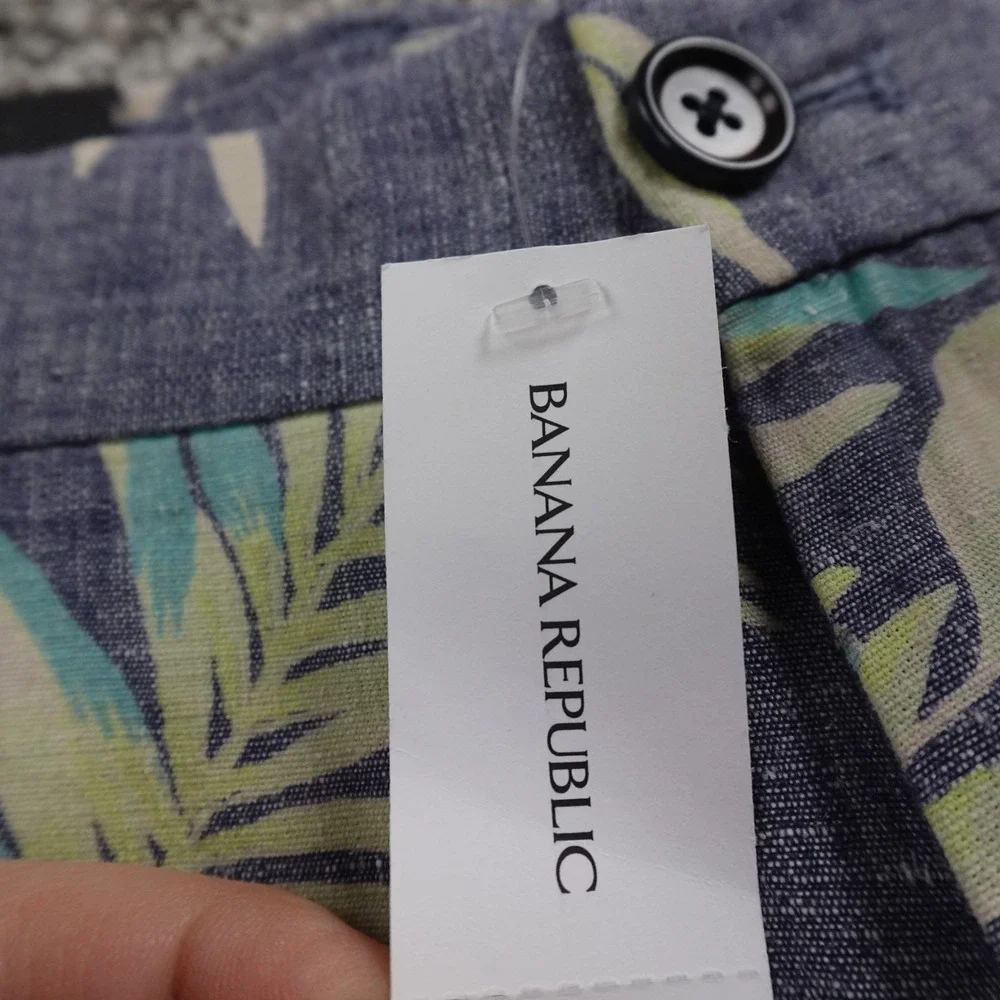 Banana Republic new banana